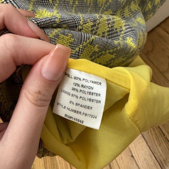 Houndstooth Fit and Flare Skirt (L) - Picture 6 of 11